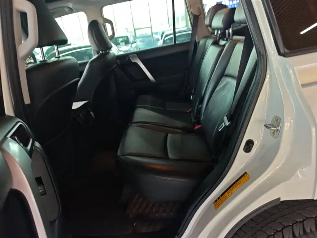 Toyota Prado 2016 2.7L Auto Standard Edition фото 17