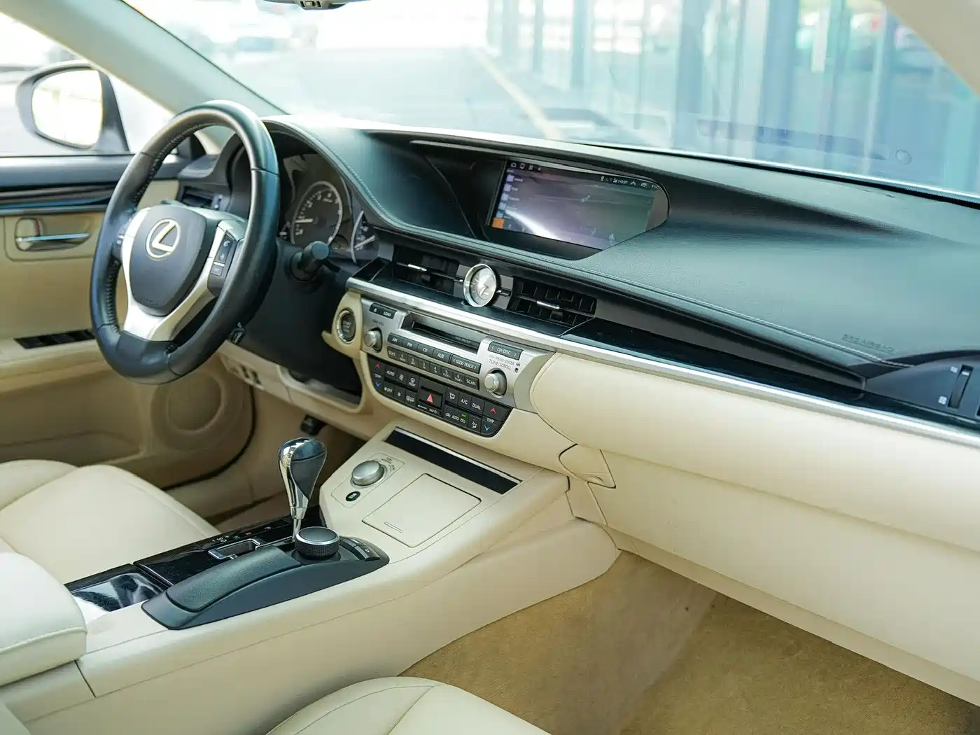 Lexus ES 2013 250 Elite Edition фото 10