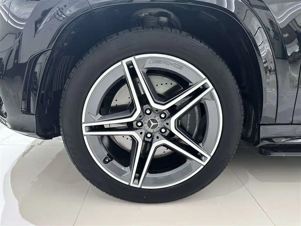 MERCEDES-BENZ GLS