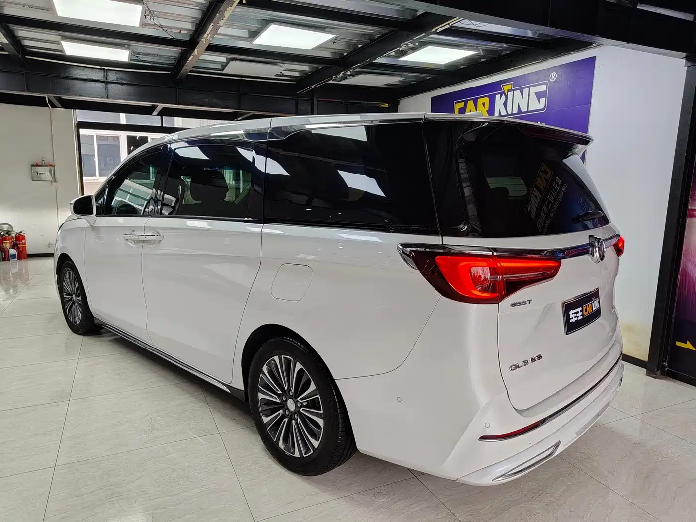 Buick GL8 2021 ES Landlord 653T Luxury фото 27