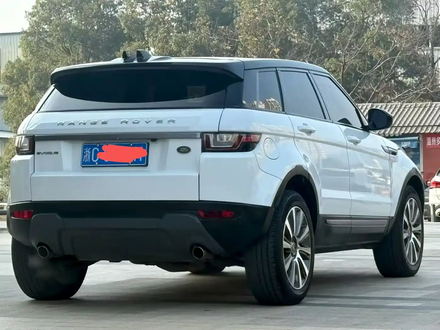 Land Rover Range Rover Evoque 2017 2.0T SE Smart Shine Edition фото 7