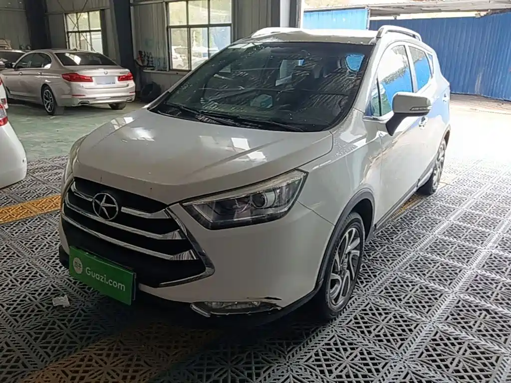 JAC Motors Refine S3 2016 2016 1.5L Manual Luxury Smart