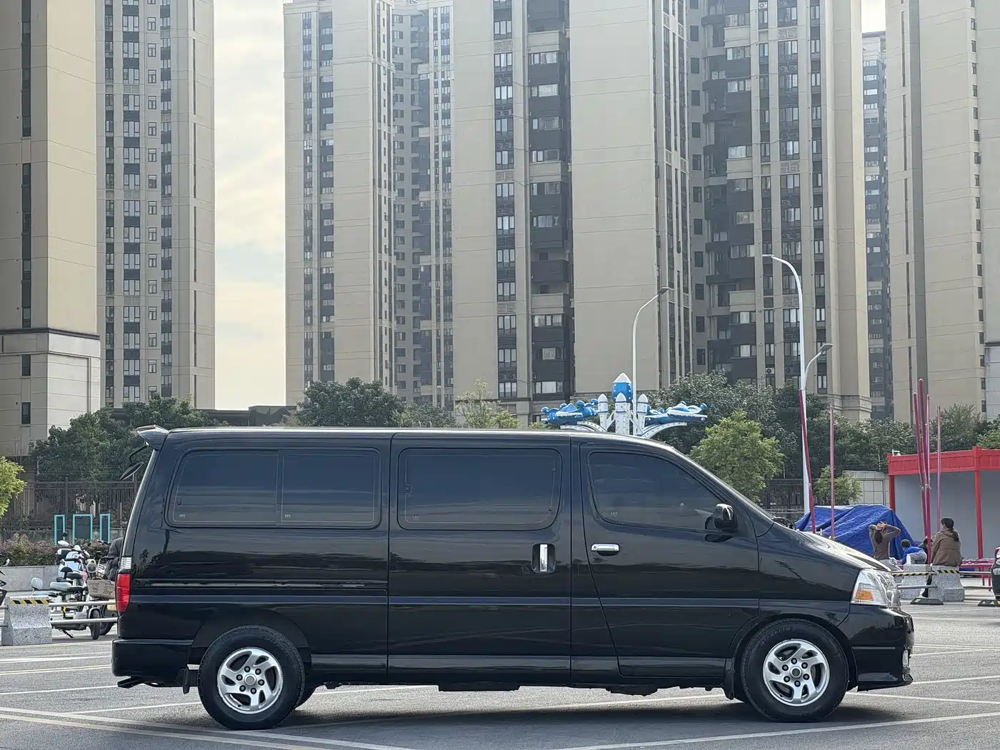 Jinbei Grace 2008 2007 2.7L First Class Luxury 9-seater 3RZ