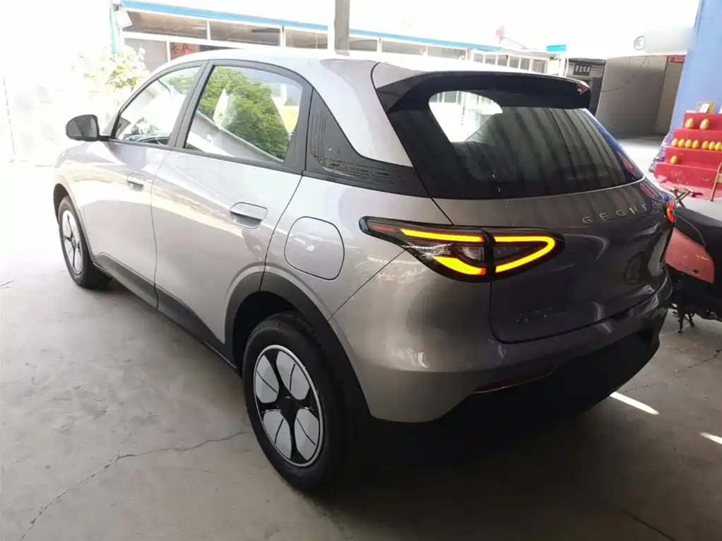 Geely Galaxy Starry Wish 2026 Edition 310km Youth Version фото 5