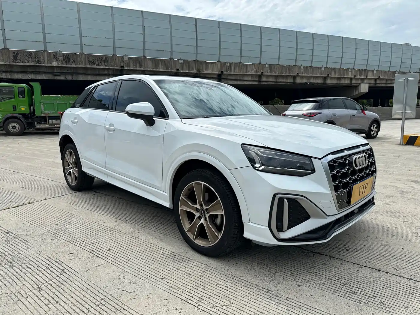Audi Q2L 2023 2022 35 TFSI Progressive Dynamic