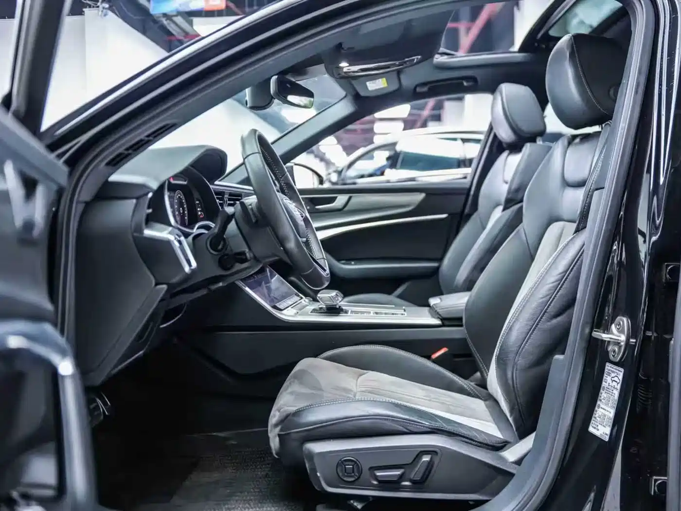 Audi A6L 2020 40 TFSI Luxury Dynamic фото 7
