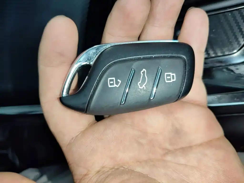 Фото 9 - Roewe i5