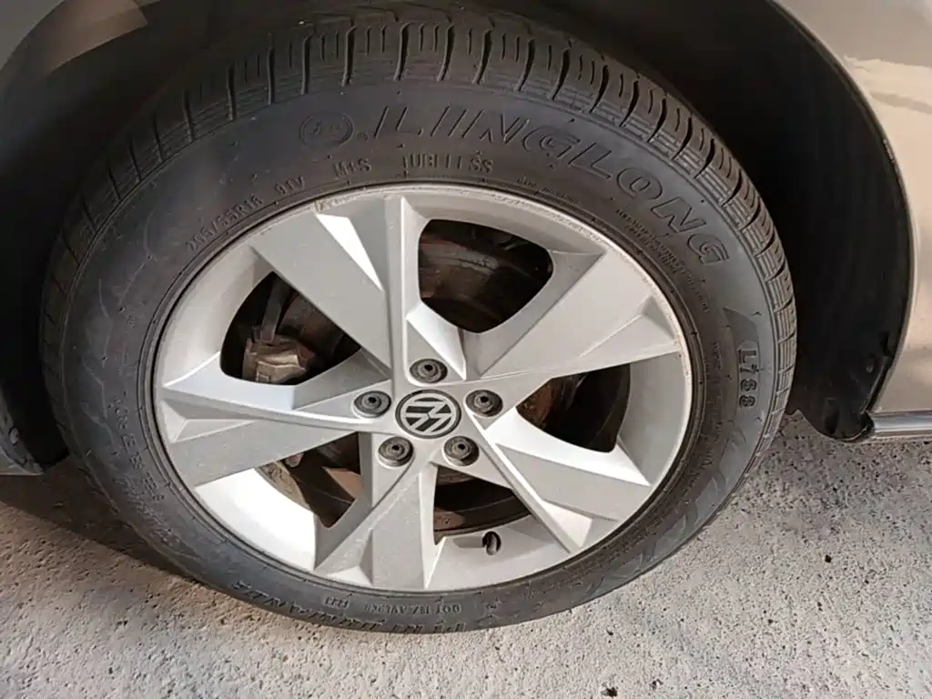 Фото 23 - Volkswagen Bora