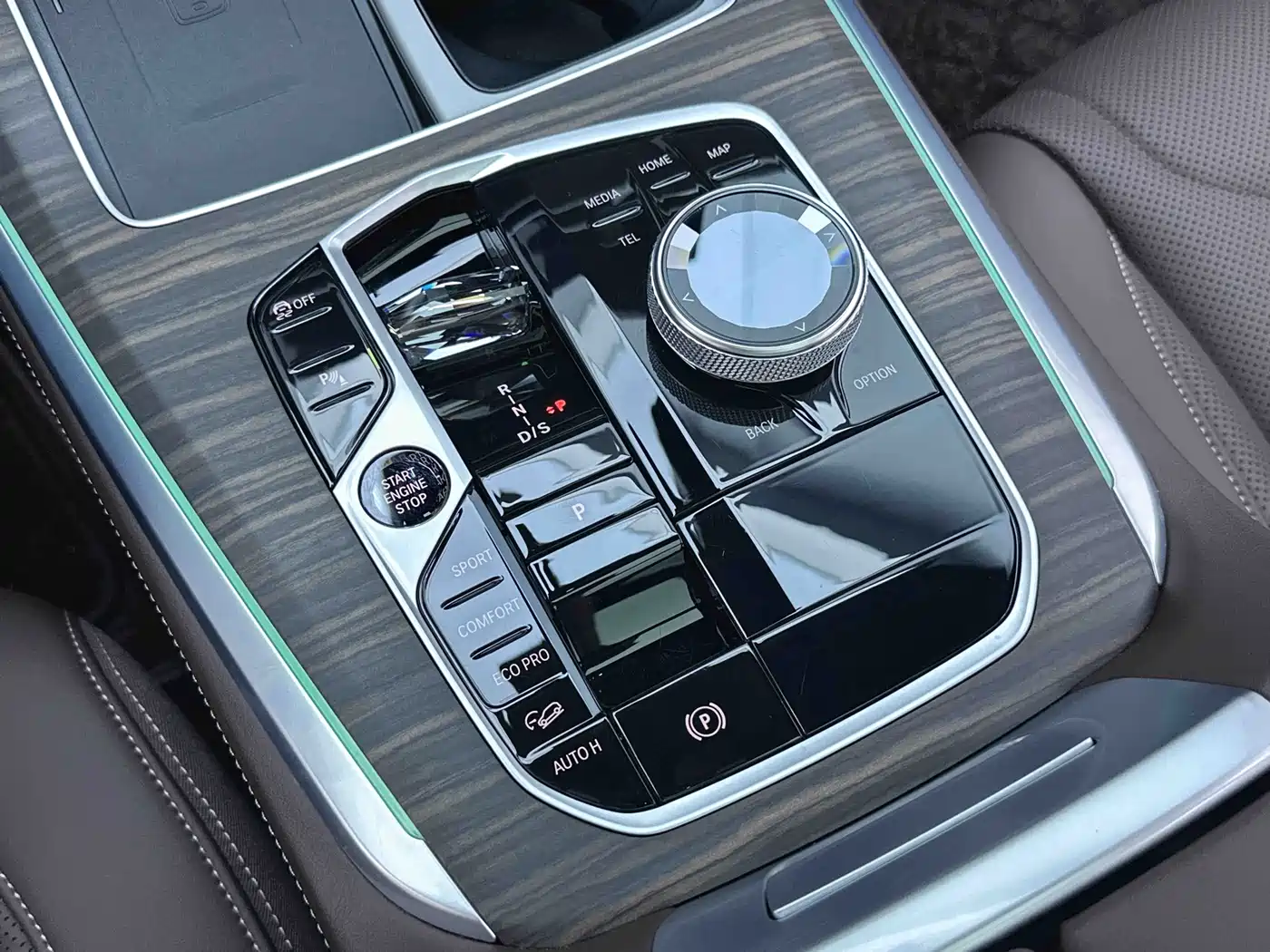 BMW X5 2023 xDrive 40Li M Sport Black Night Package фото 13