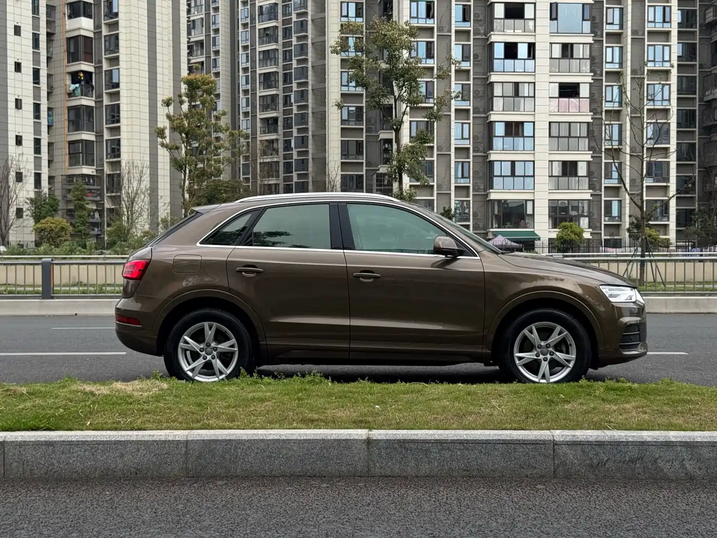 Audi Q3 2016 30 TFSI Fashion фото 14