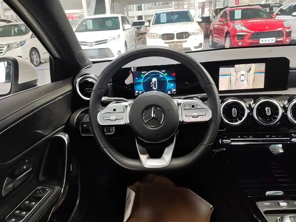 Mercedes-Benz A-Class 2020 A 180 L Sport Sedan фото 11