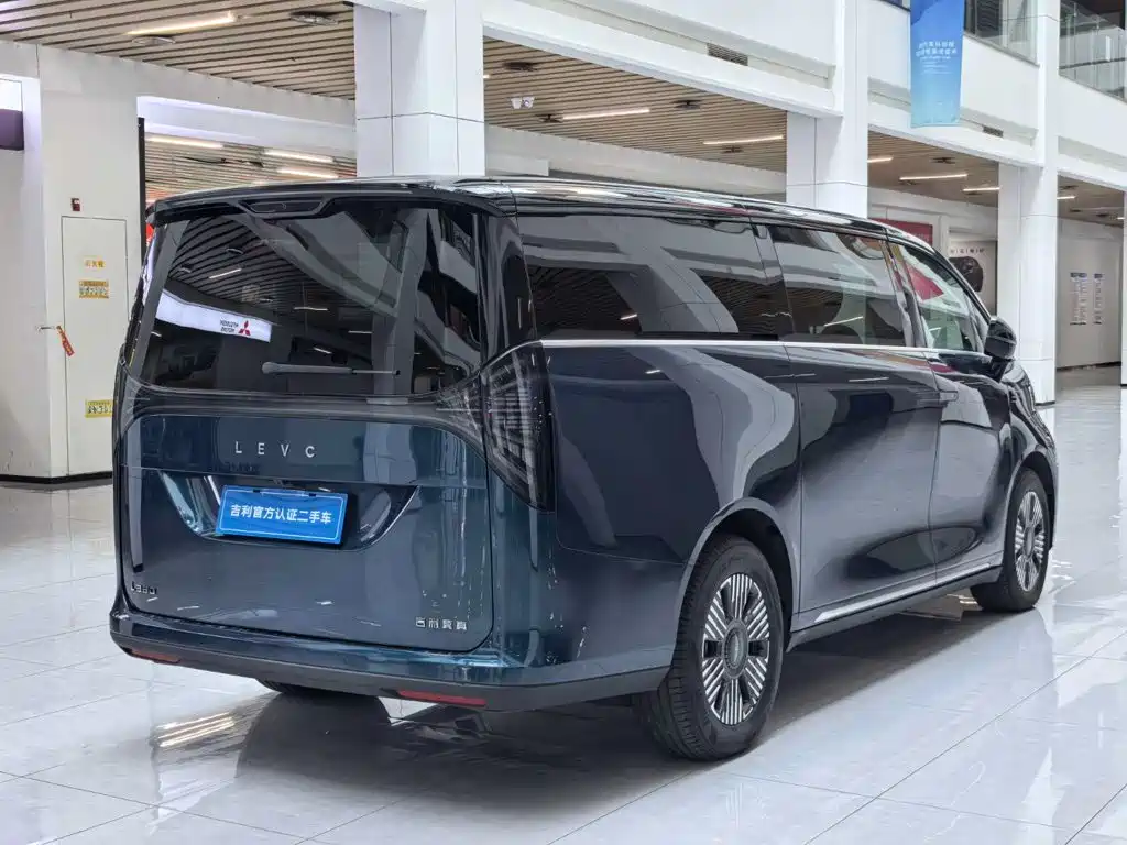 Geely Galaxy Yizhen L380 2025 2024 100kWh 6-Seater 2WD Air