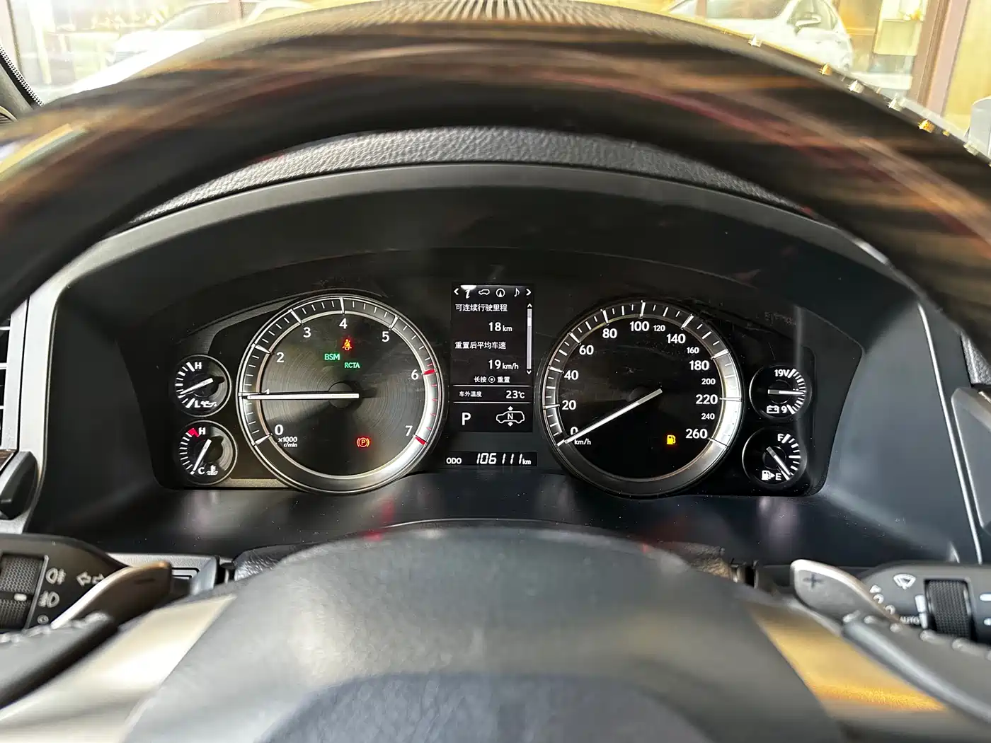 Lexus LX 2019 570 Peak Special Edition фото 8