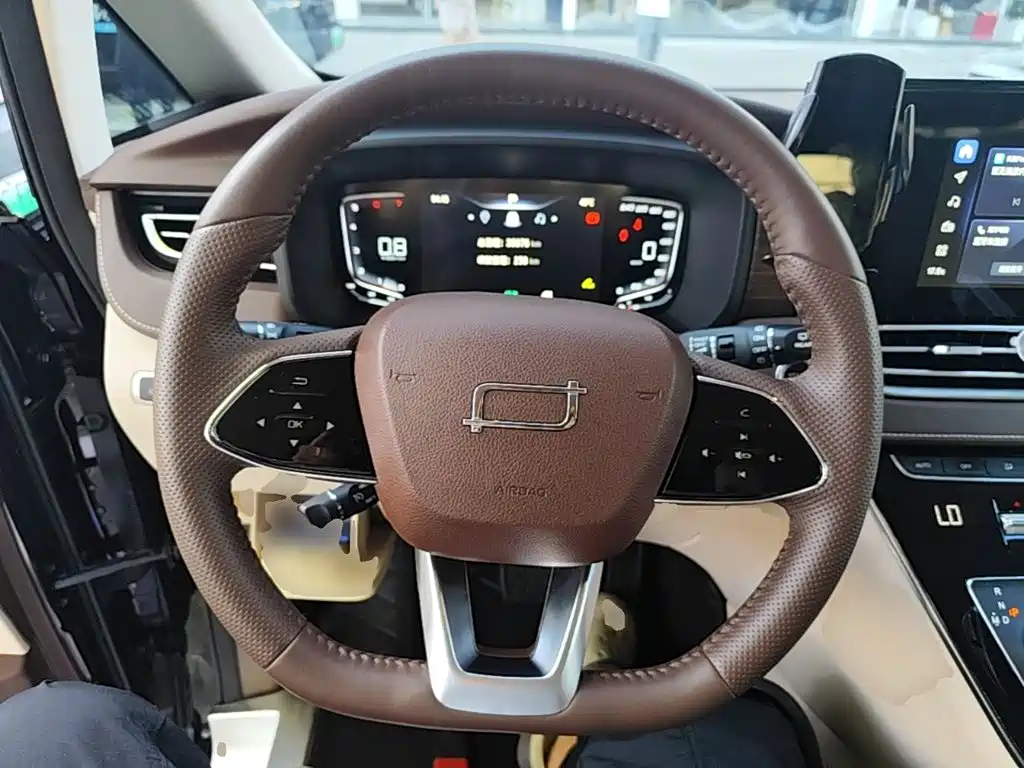 Besturn M9 2023 2023 Model 2.0T Supreme Edition