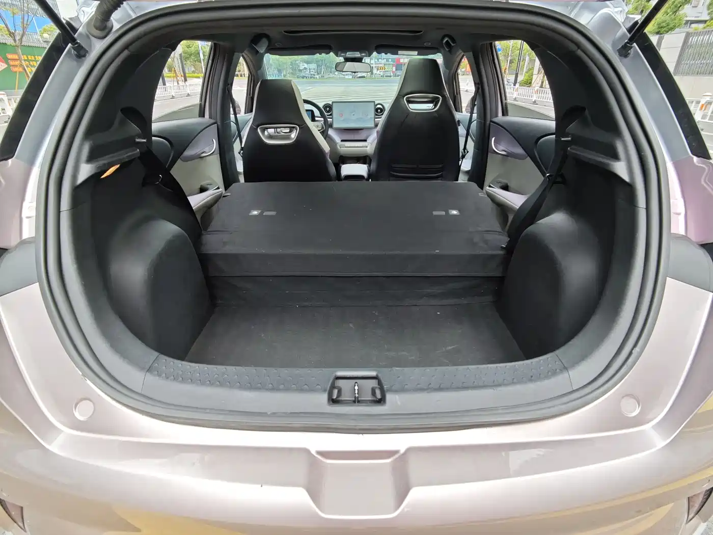 BYD Dolphin 2021 Model 405km Fashion Edition фото 29