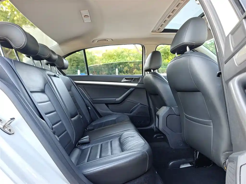Volkswagen Lavida 2017 230TSI DSG Comfort Edition фото 15