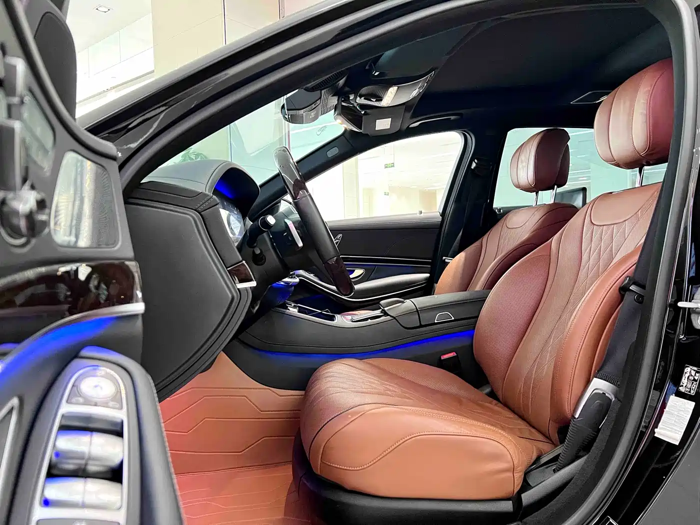 Mercedes-Benz Maybach S-Class 2020 S 450 4MATIC Collector's Edition фото 7