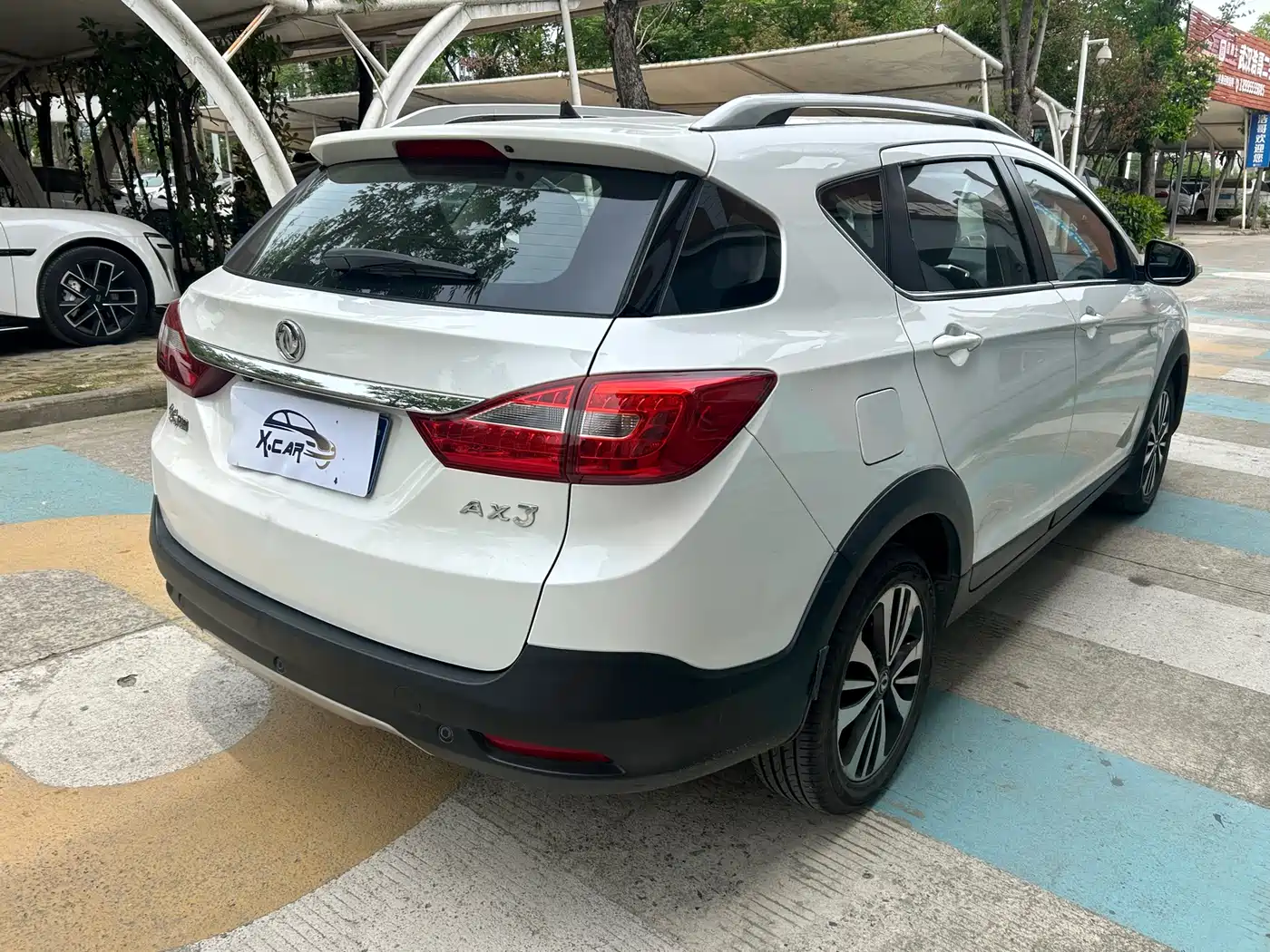 Dongfeng Aeolus Dongfeng Fengshen AX3 2017 2016 1.5L Automatic Cool Style