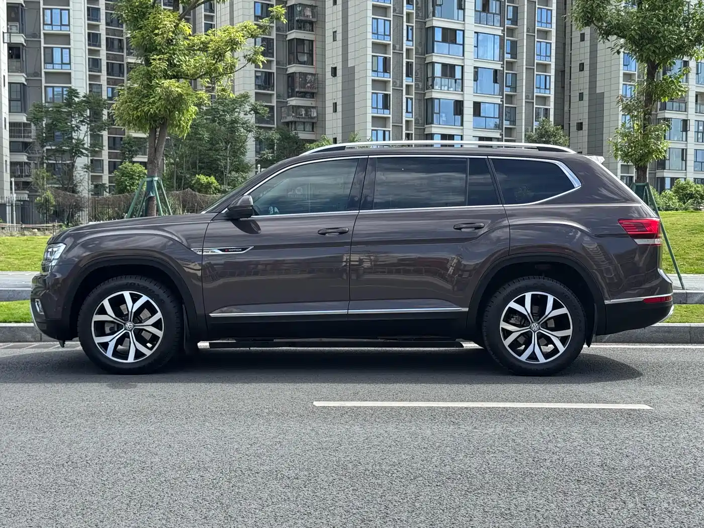 Volkswagen Teramont 2019 380TSI 4WD Luxury Edition China VI фото 17