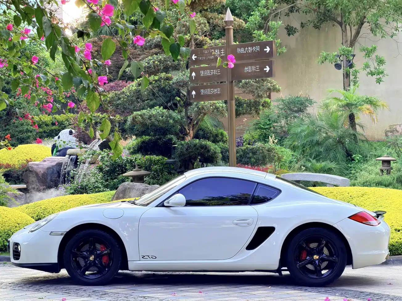 Porsche Cayman 2012 Cayman Black Edition 2.9L фото 23