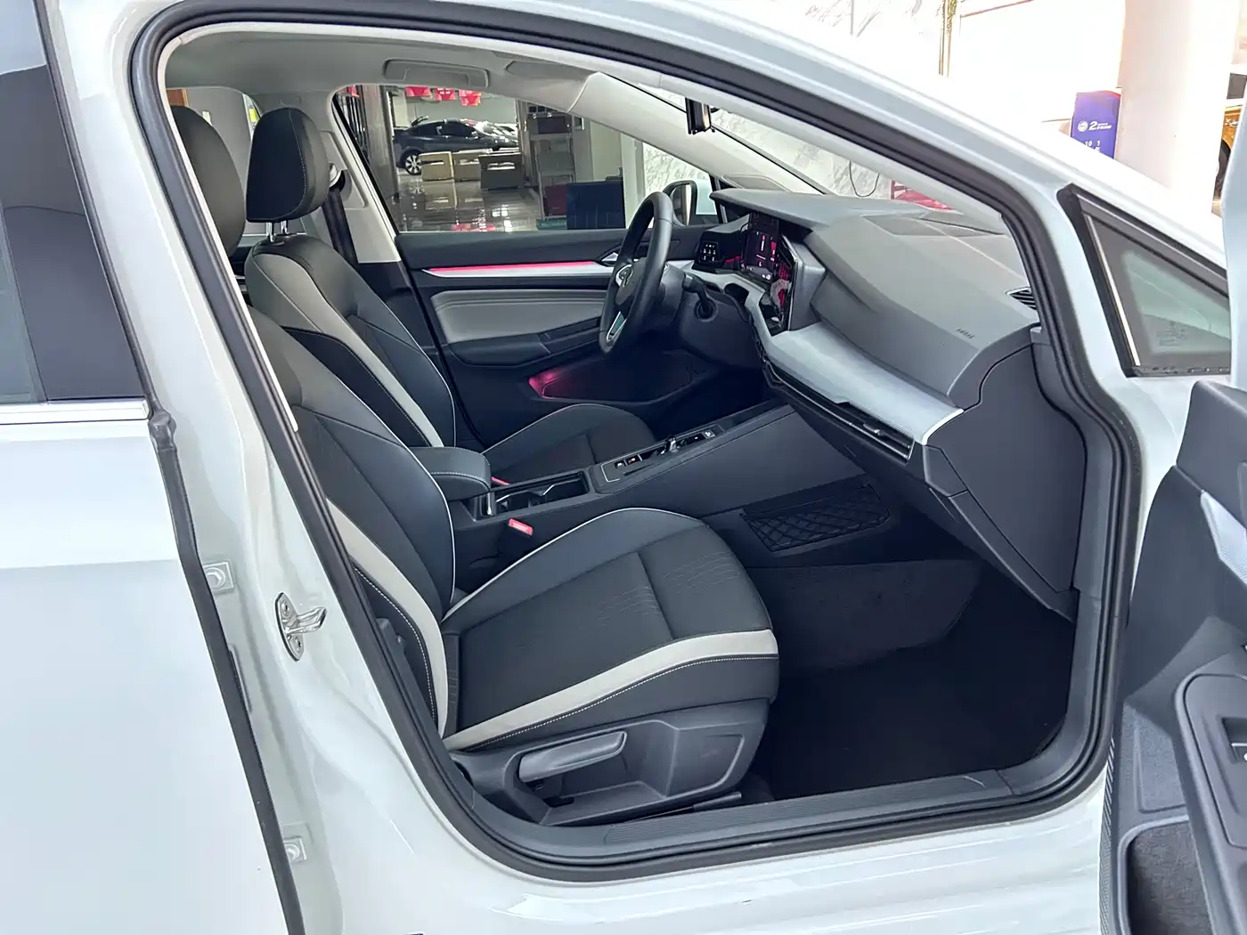 Volkswagen Golf 2021 280TSI DSG Pro фото 10