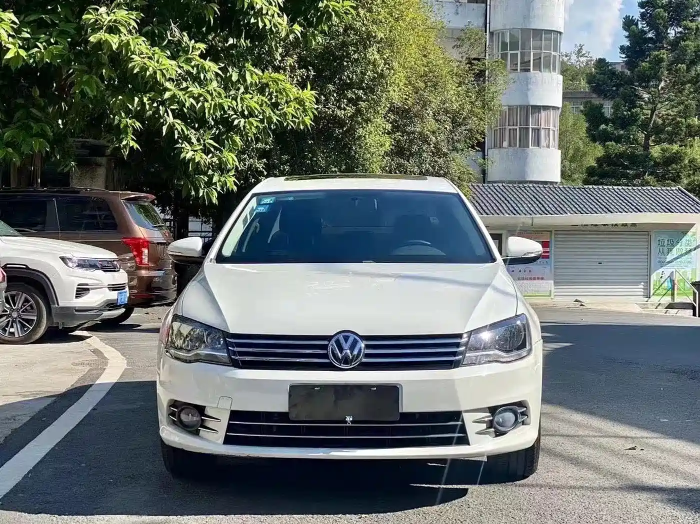 Volkswagen Bora 2015 Quality Edition 1.6L Automatic Comfort фото 2