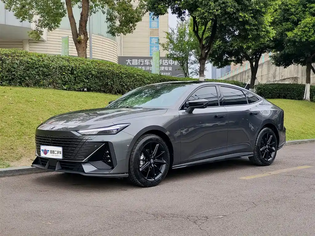 CHANGAN UNI-V