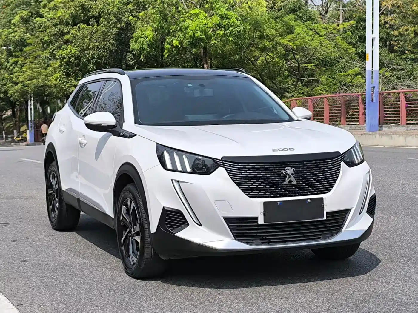 Peugeot 2008 2022 230THP THE ONE фото 4