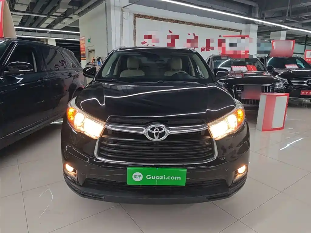 Toyota Highlander 2015 2.0T AWD Luxury Edition 7-seater фото 3
