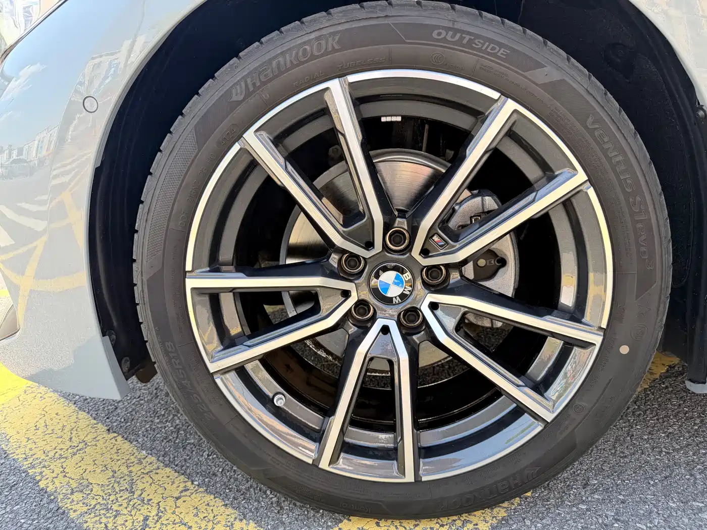 BMW 3 Series 2025 325i M Sport Package фото 5