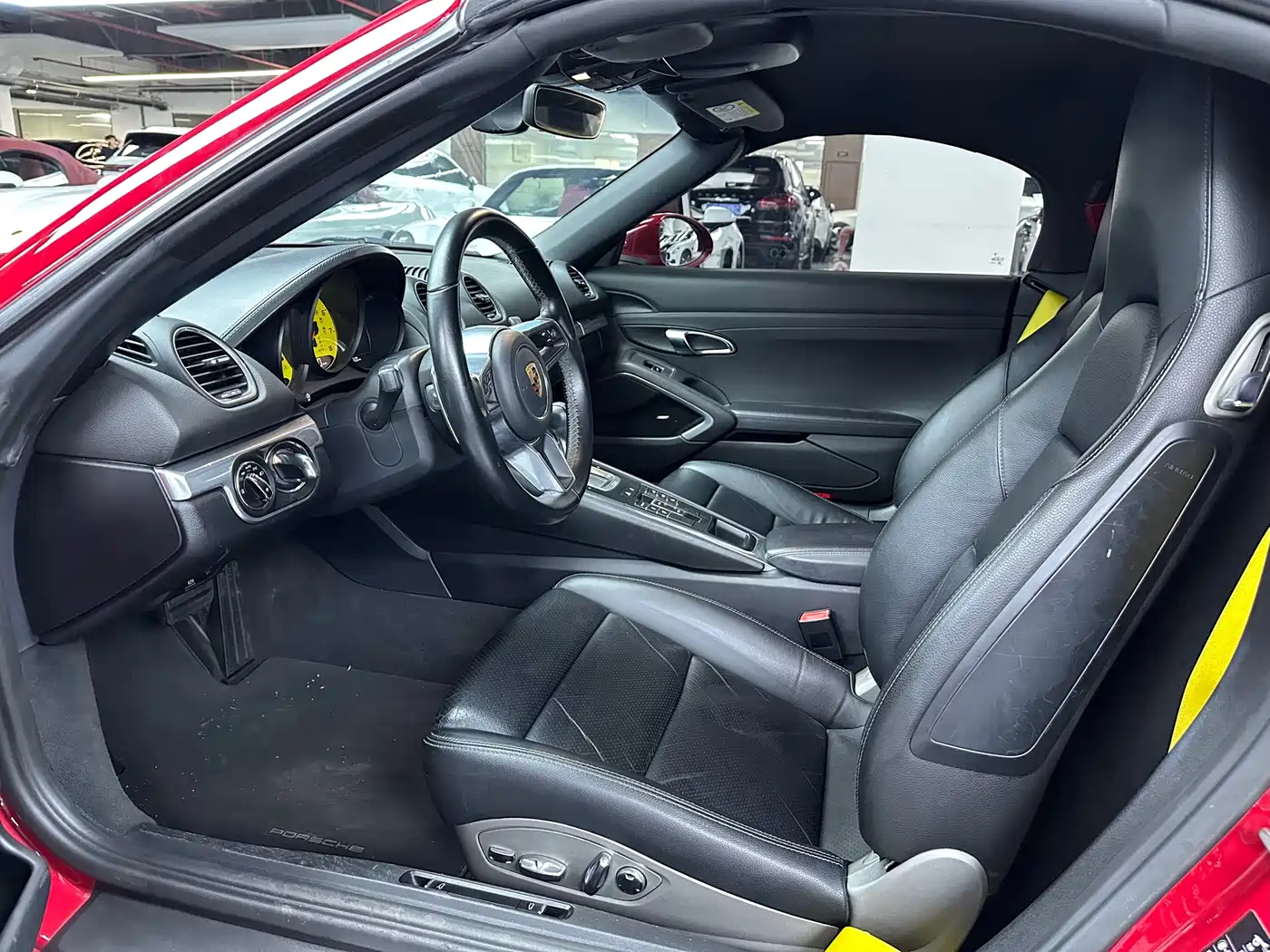 Porsche 718 2020 Boxster 2.0T фото 4