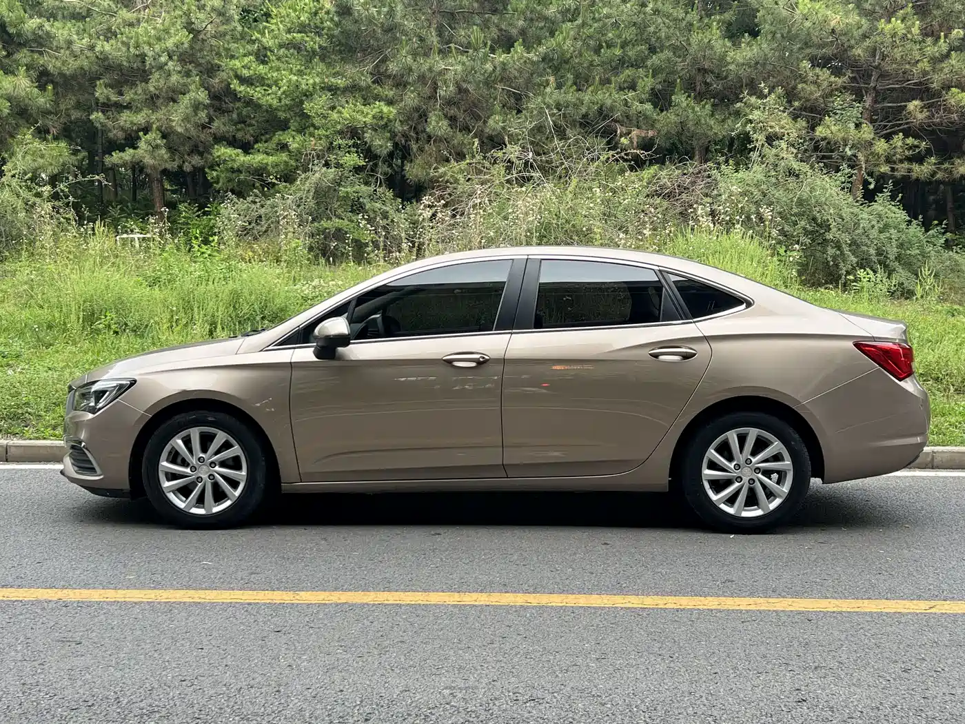 Buick Verano 2018 Sedan 15S Automatic Leading фото 3