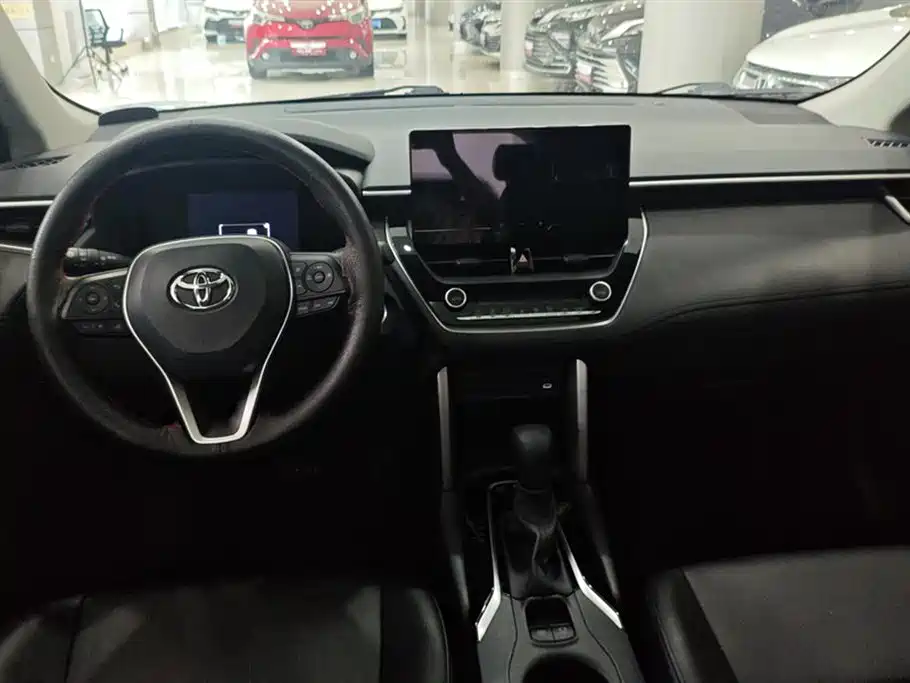 Toyota Frontlander 2023 2.0L Smart Hybrid Dual Engine Leading Edition фото 12