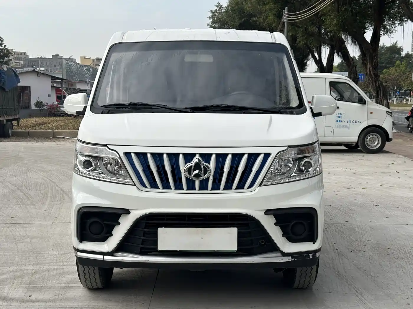 CHANGAN CHANGAN RUIXING EM80