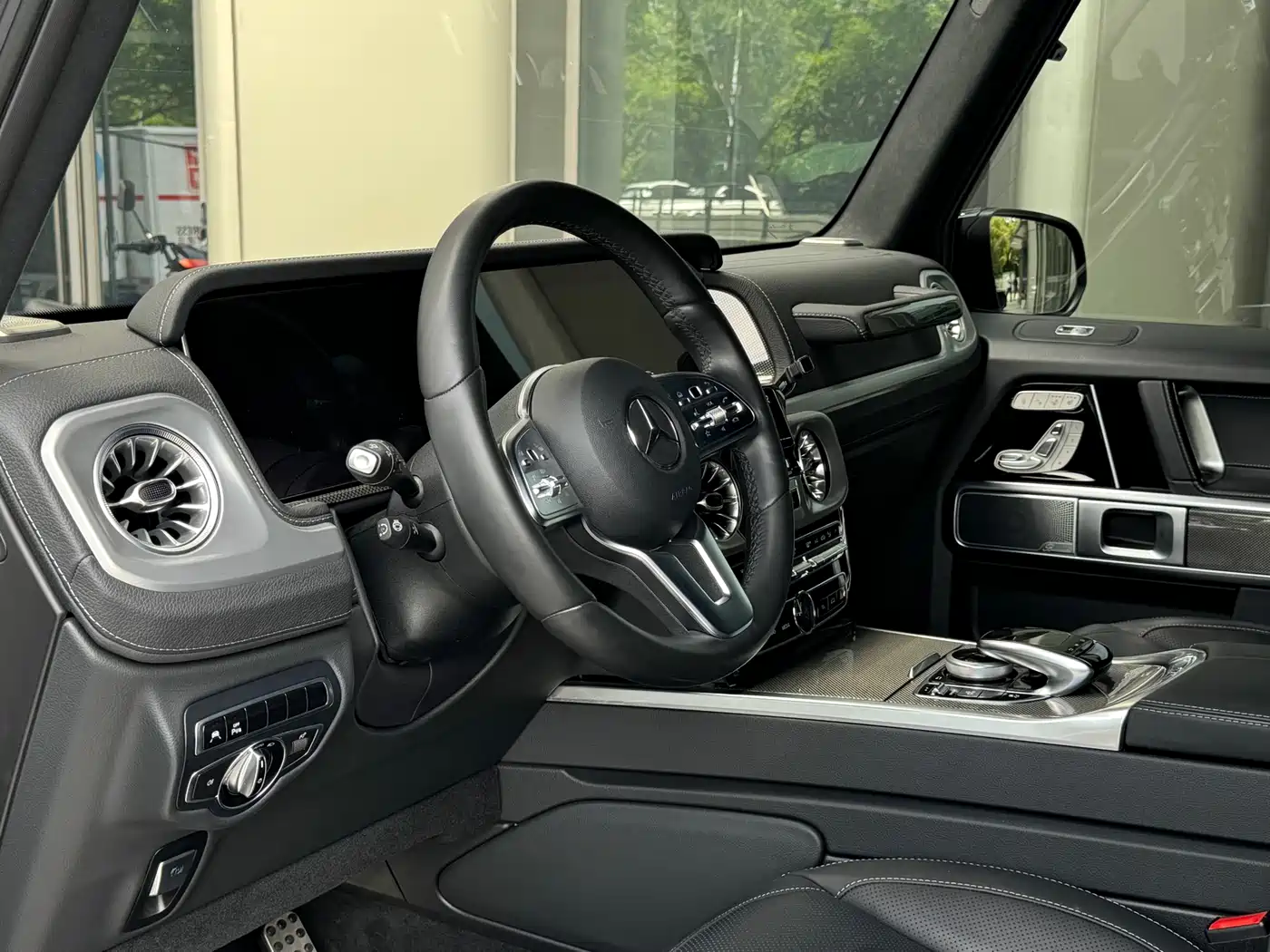 Mercedes-Benz G-Class 2022 G 500 фото 14