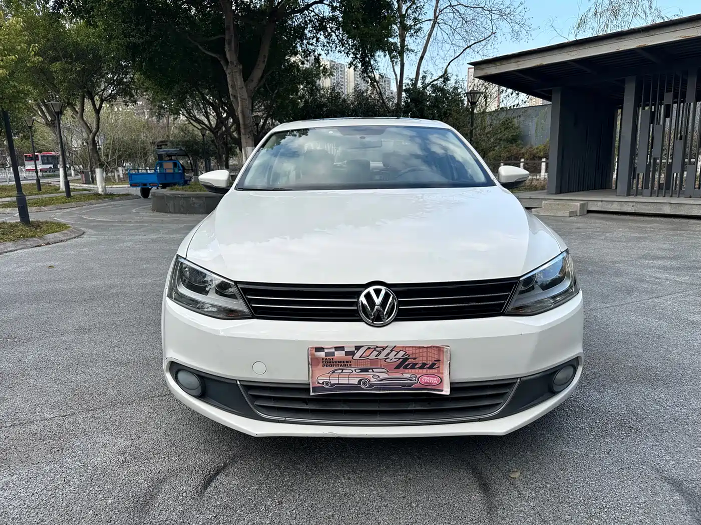 Volkswagen Sagitar 2014 1.6L Manual Comfort фото 3