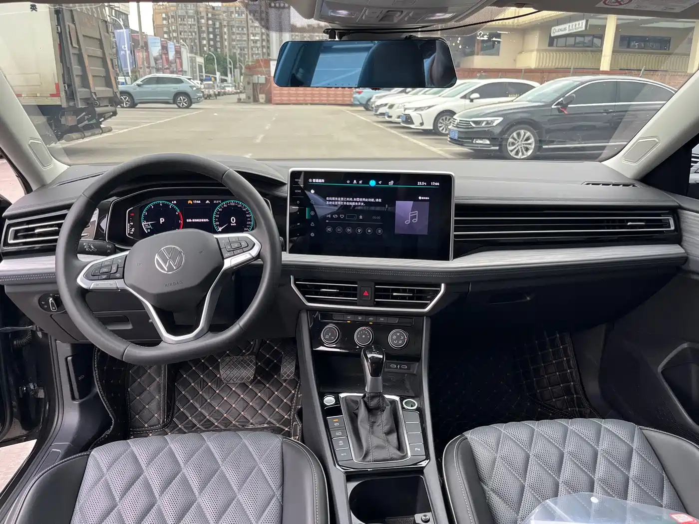 Volkswagen Sagitar 2024 300TSI DSG Surpass Edition фото 6