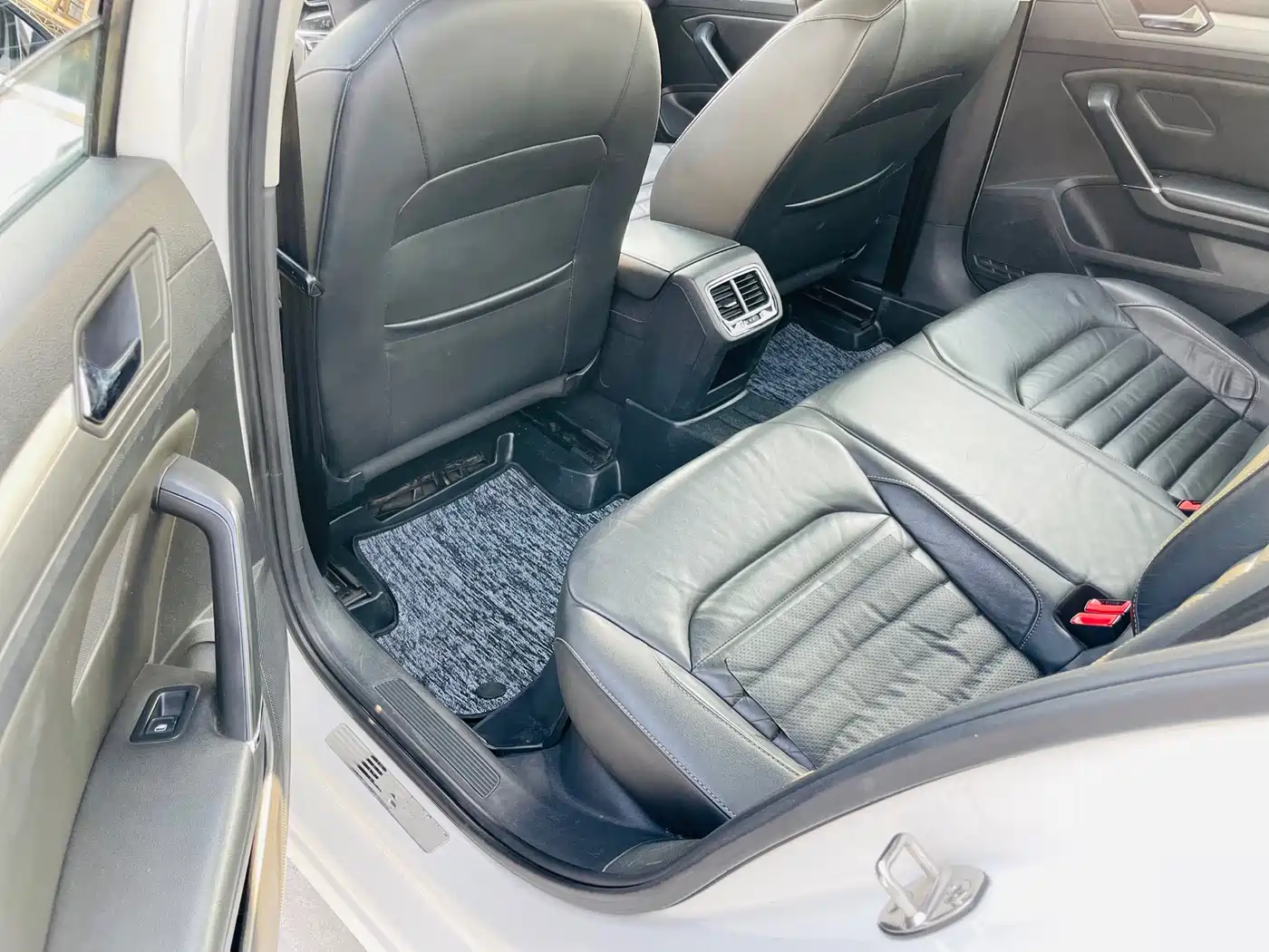 Volkswagen Lamando 2018 280TSI DSG Comfort Edition фото 6