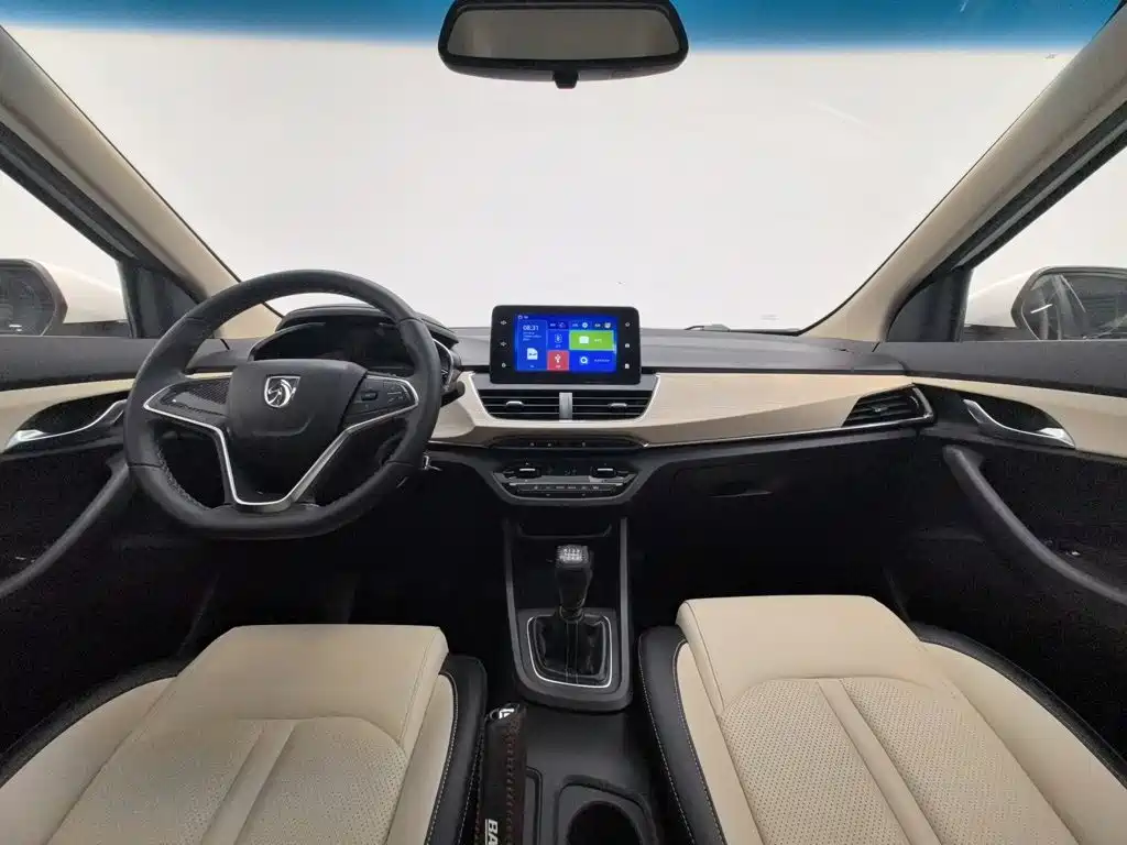 Baojun 360 2018 2018 1.5L Manual Luxury Model China V
