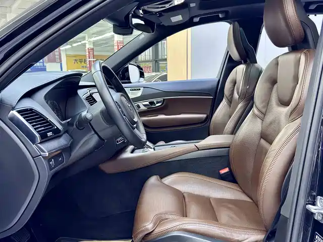 Volvo XC90 2022 B6 Smart Elegance Luxury 7-Seater — фото 5