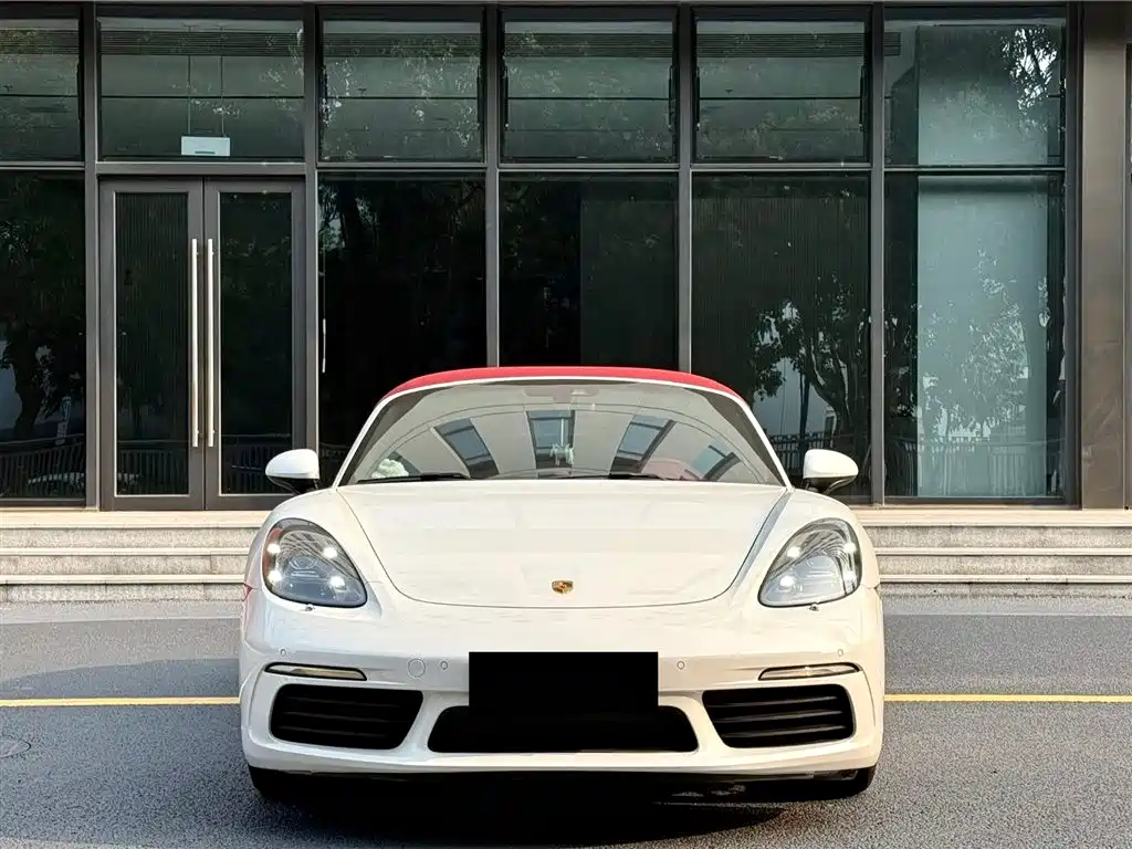 Porsche 718 2018 Boxster 2.0T фото 2