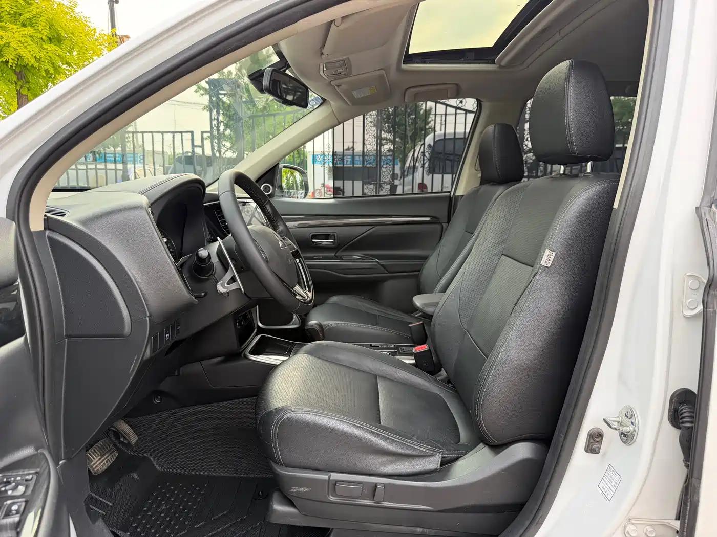 Mitsubishi Outlander 2018 2.4L 4WD Elite Edition 5-seater фото 13