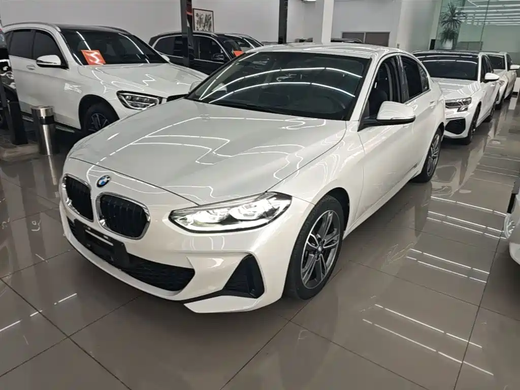 BMW 1 Series 2021 Facelift 120i M Sport фото 2
