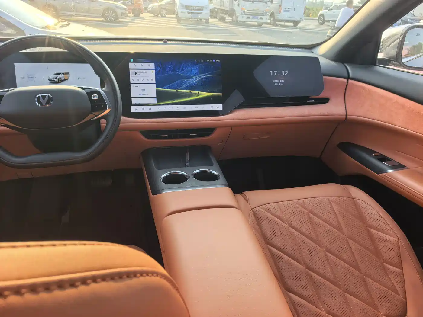 Фото 7 - Changan CS75 PLUS