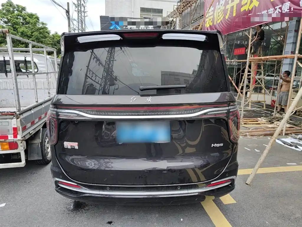 Hongqi HQ9 2023 2.0T Smart Connect Flag Enjoy Edition фото 6