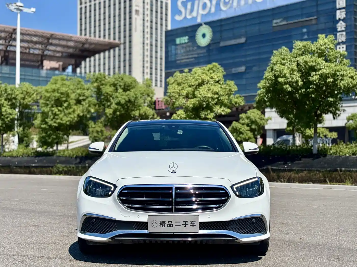 Mercedes-Benz E-Class 2023 E 260 L фото 2