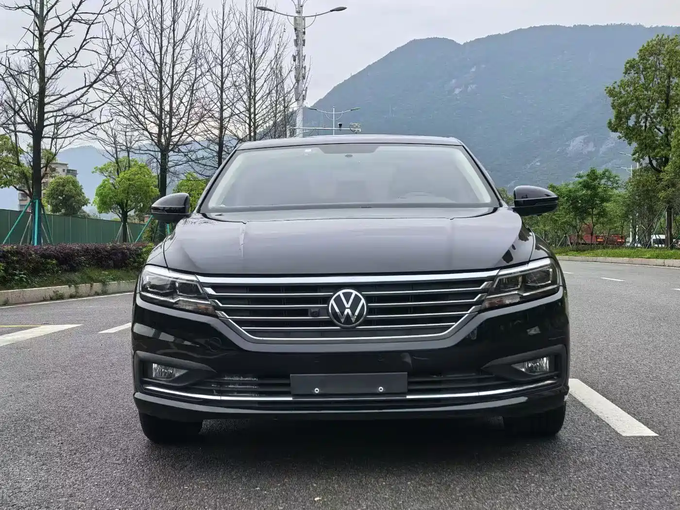 Volkswagen Lavida 2021 280TSI DSG Comfort Edition фото 2