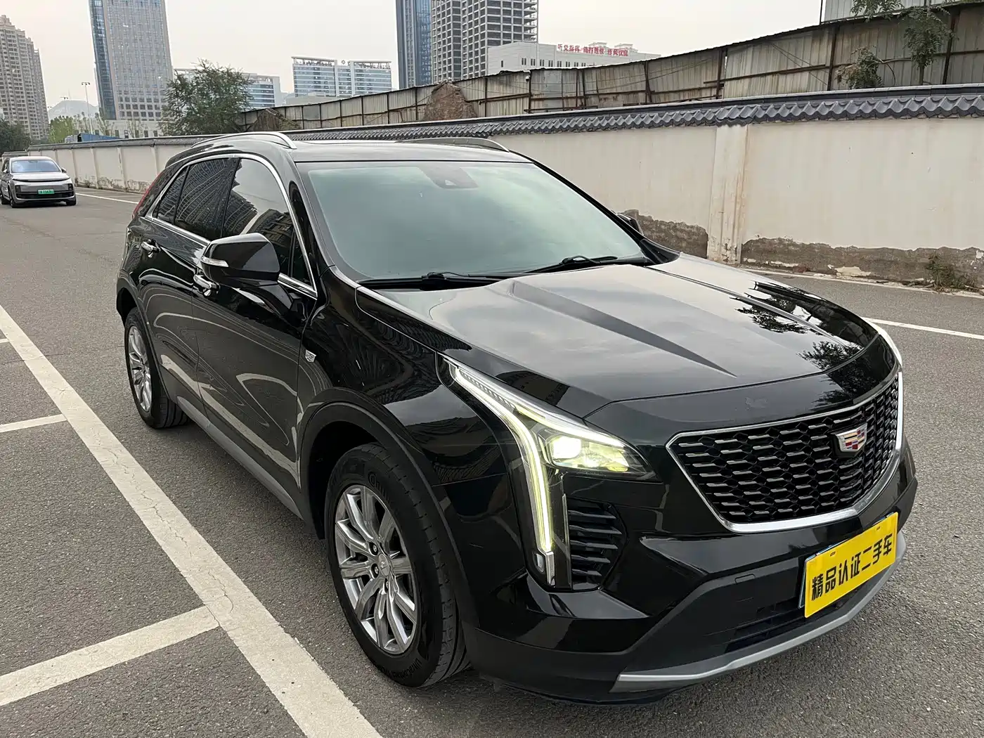 Cadillac XT4 2022 2022 28T FWD Luxury