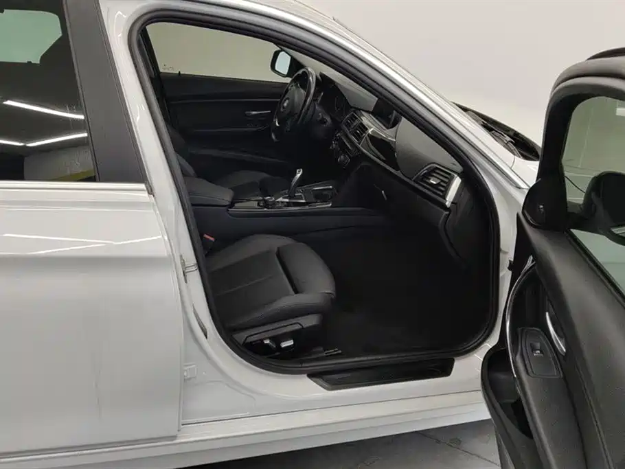 BMW 3 Series 2018 320Li xDrive Fashion Style фото 8