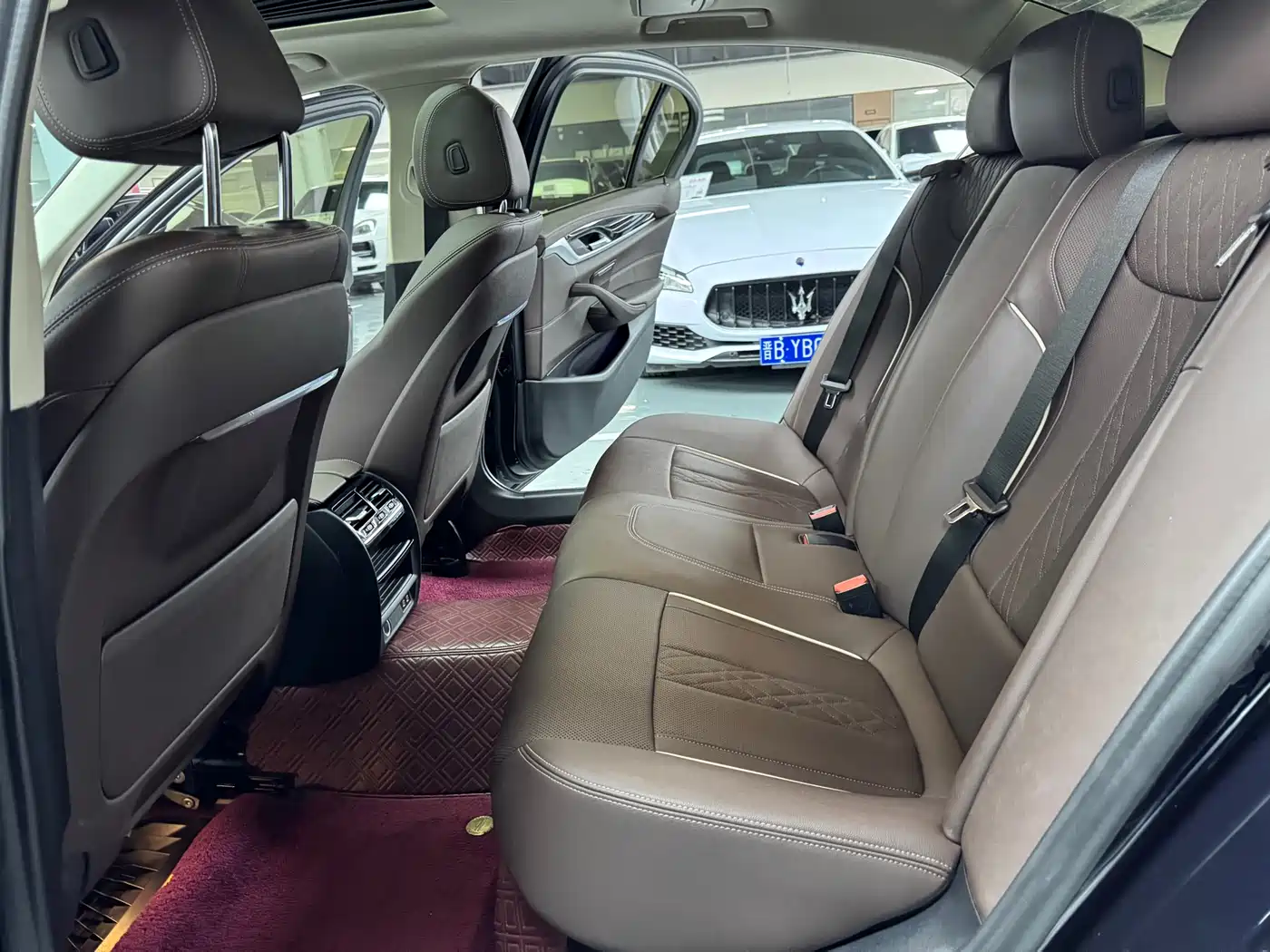 BMW 5 Series 2021 525Li Luxury Package фото 15